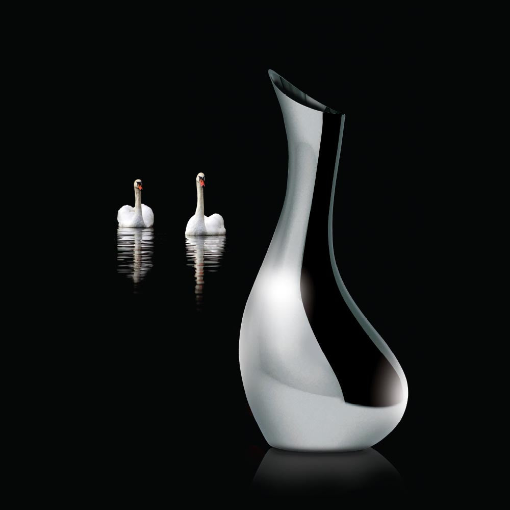 VAGNBYS Carafe: Elegant Silver Stainless Steel "Swan" Decanter Jug 1.5L