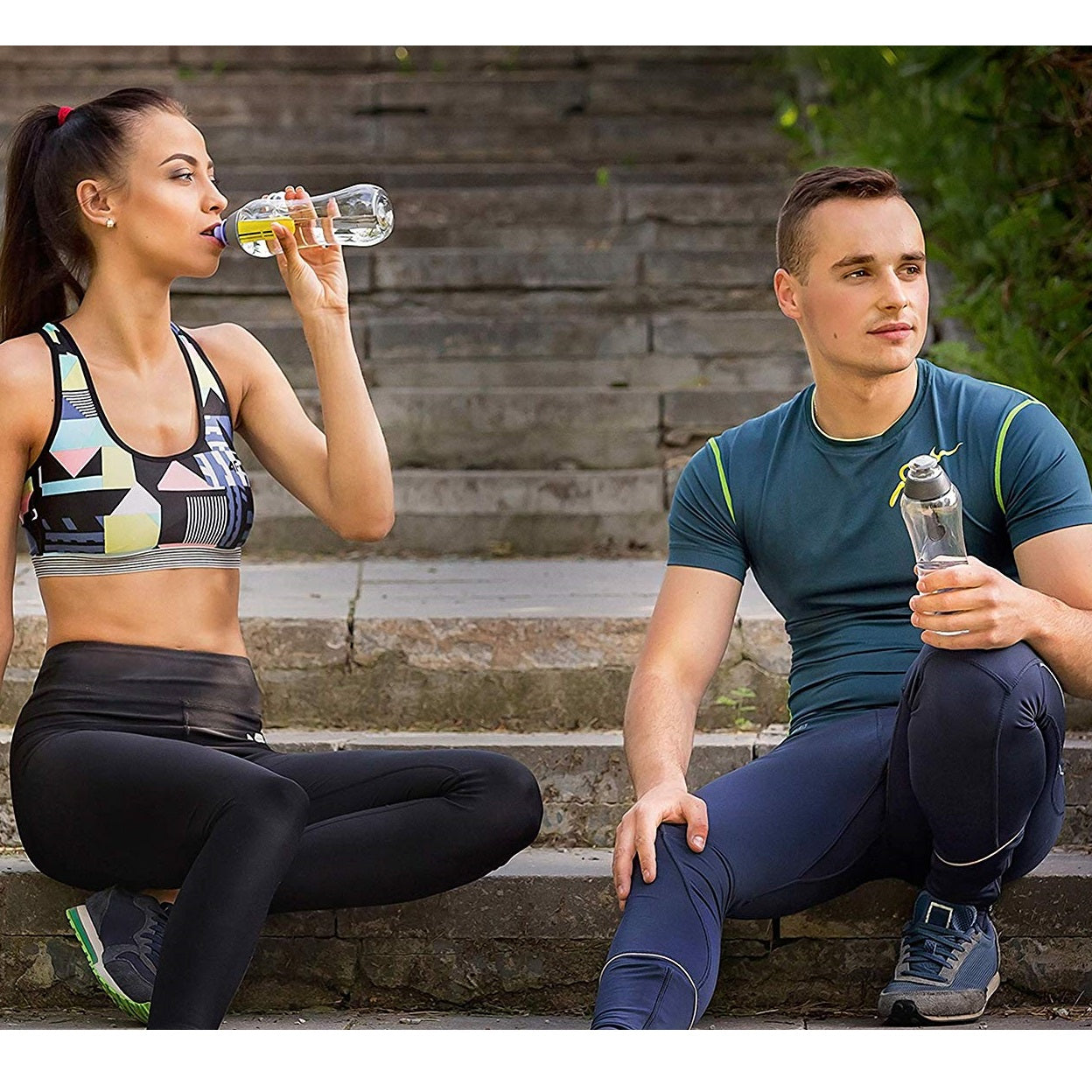 PearlCo Germany Water Bottle & Integrated Purifying Water Filter Cartridge 0,5L Pink