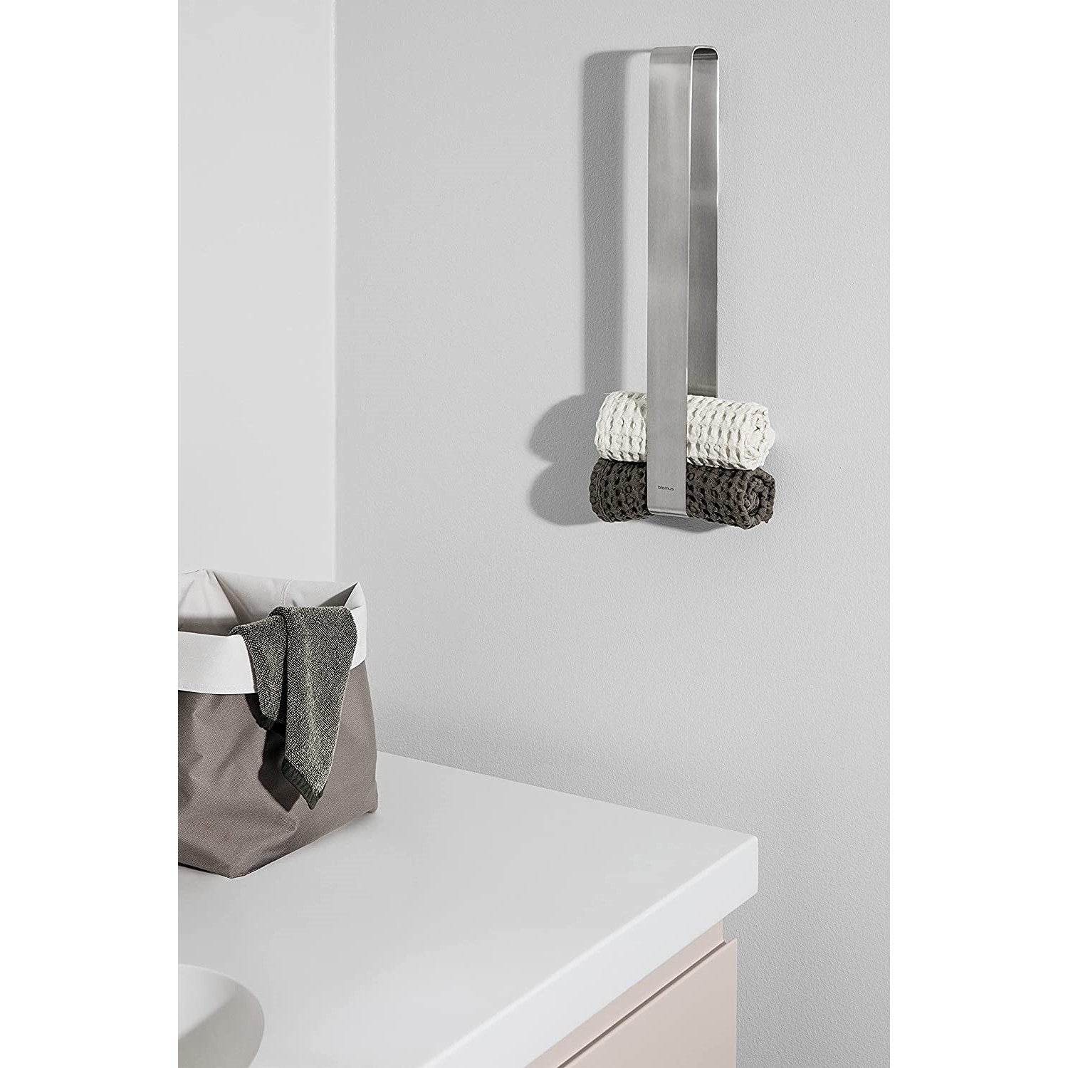 Blomus NEXIO Guest Towel Holder | Polished Stainless Steel, Space-Saving Design