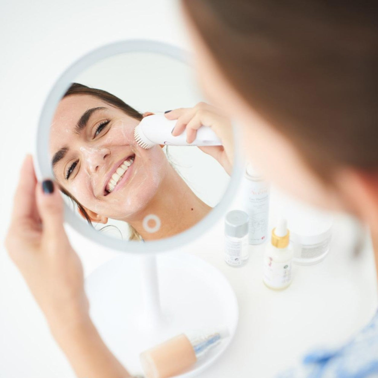 Demo - Beurer BS 45 Illuminated Cosmetic Mirror / Makeup Mirror with LED Lights & Trinket Tray
