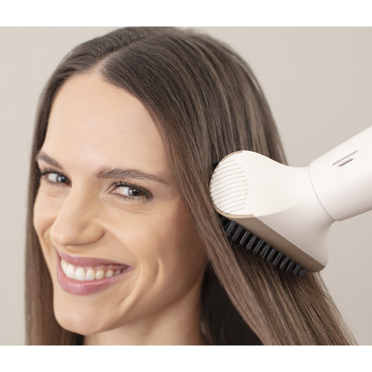 Beurer HC 150 One-Step Hair Dryer & Styler with 4 Attachments | Ionic | Foldable & Light for Travel | 1600W