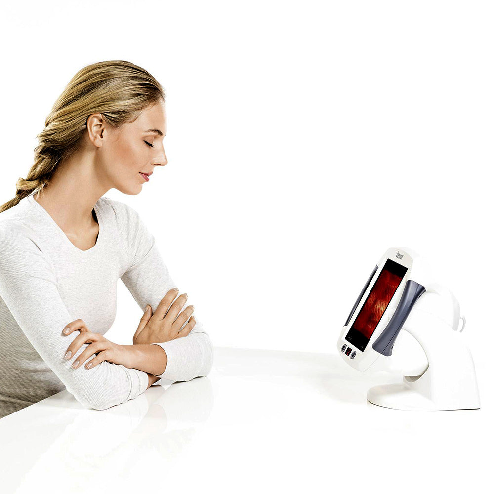 Beurer IL 50 Infrared Heat Lamp 300W: Soothing for Colds & Muscle Strain