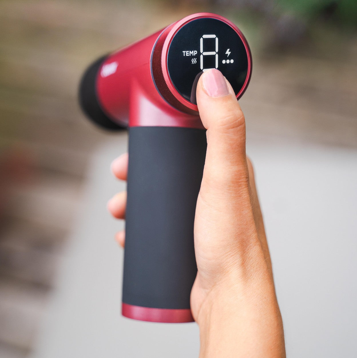 Beurer MG 195 LE25 Massage Gun | Hot & Cold Trigger Point Massage | 7 Attachments | 9 Modes | USB Rechargeable