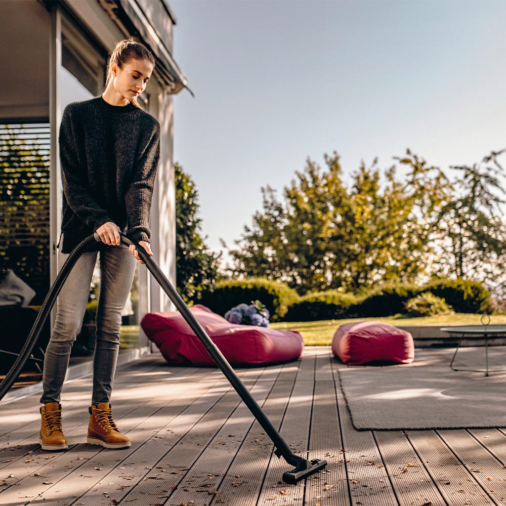 Karcher WD 4 S Wet and Dry Vacuum Cleaner