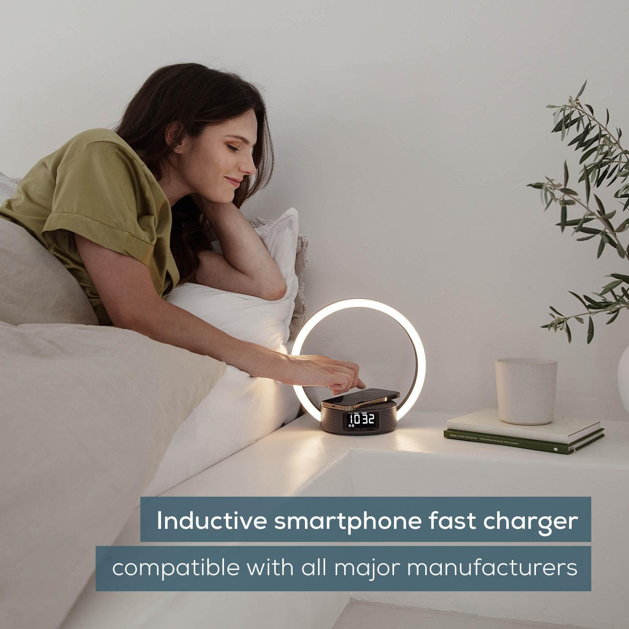 Beurer WL 65 Wake + Charge Wake Up Light | Bedside Light, Fast Phone Charger, Dual Alarm & Variable LED
