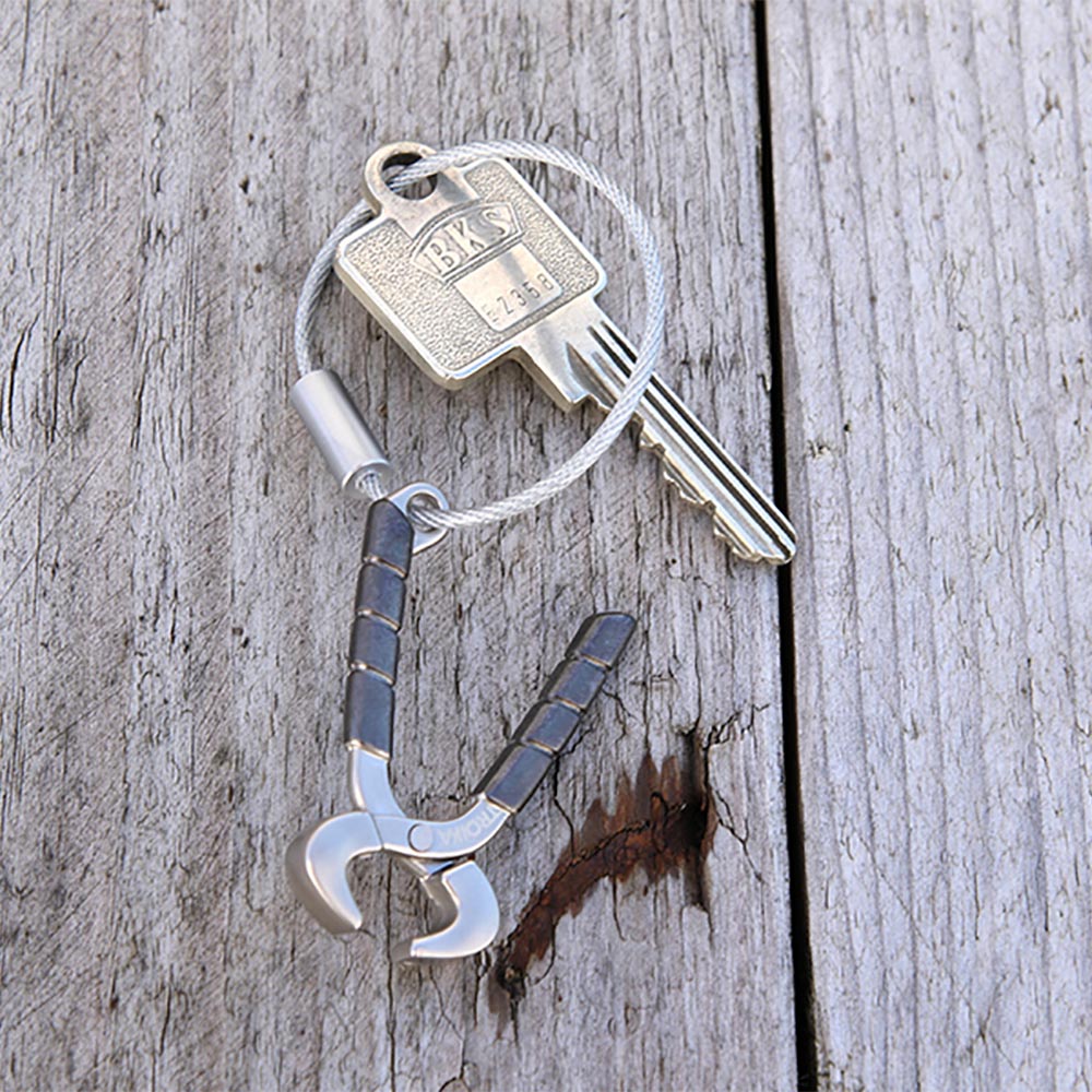 TROIKA Keyring MAN’S BEST FRIENDS – Pliers