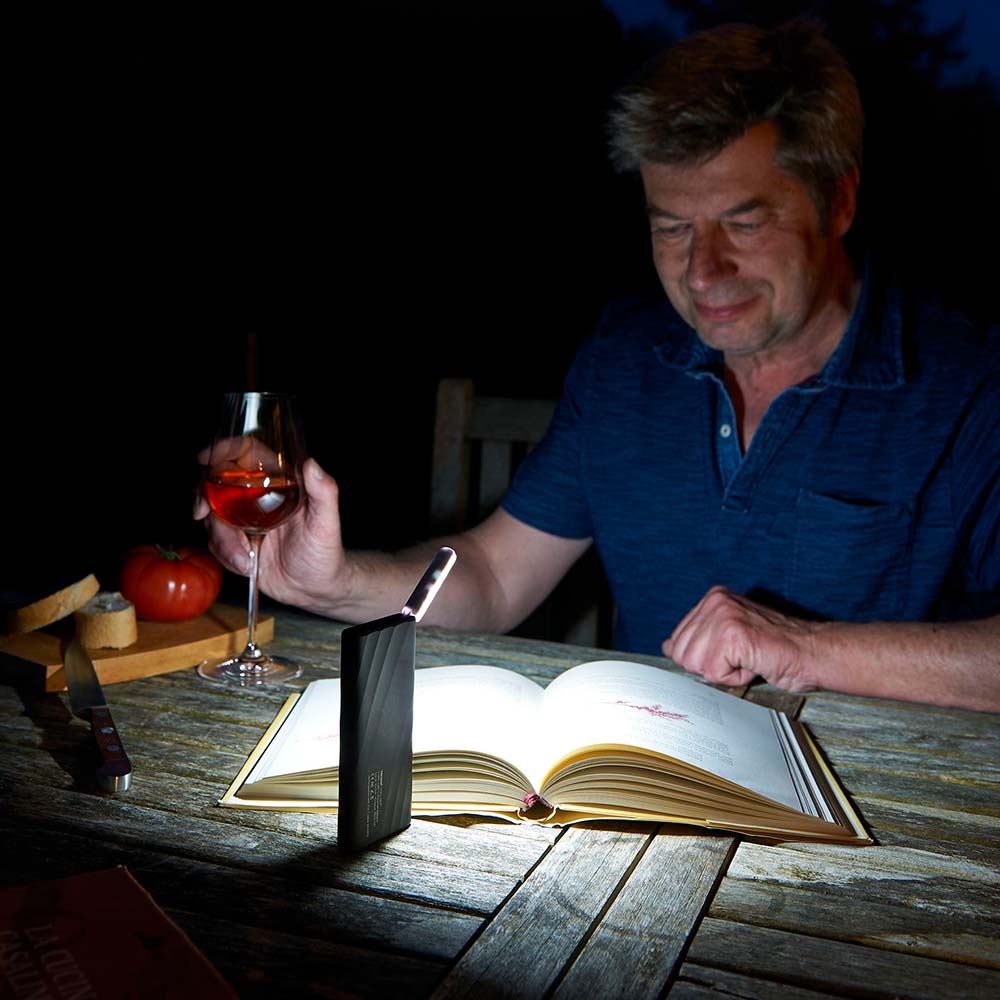 TROIKA Power Bank with LED Reading Light Chill-Out