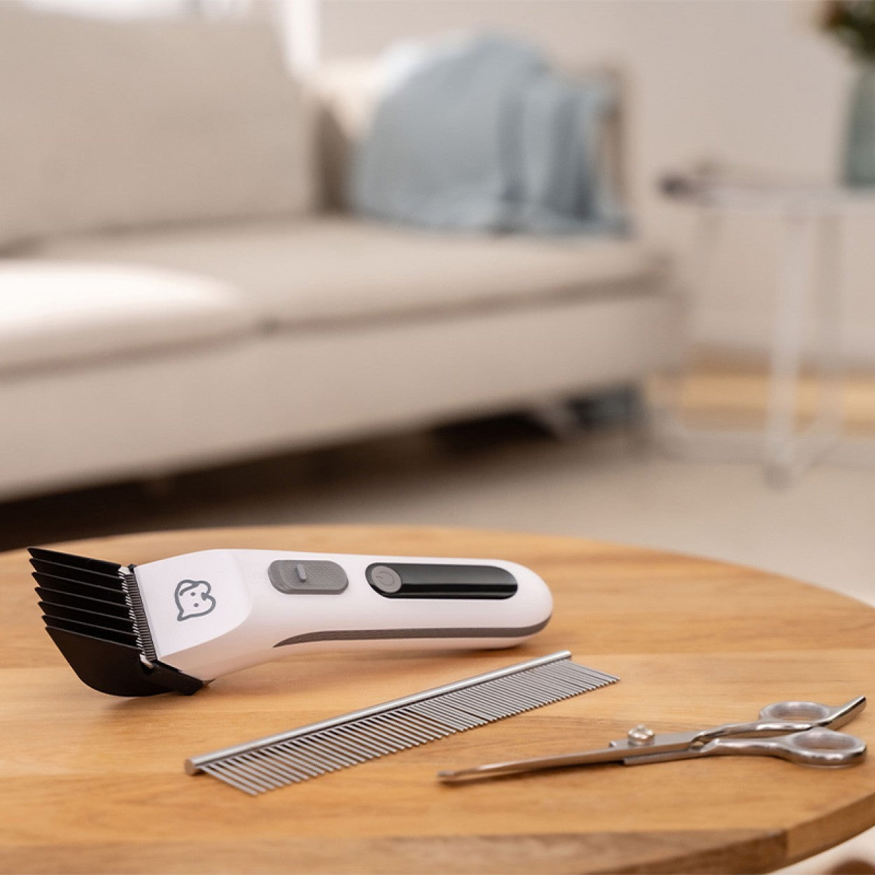 Beurer Fur Trimmer & Clipper for Dogs & Cats | Rechargeable Grooming Kit for Pets | “Fluffy”