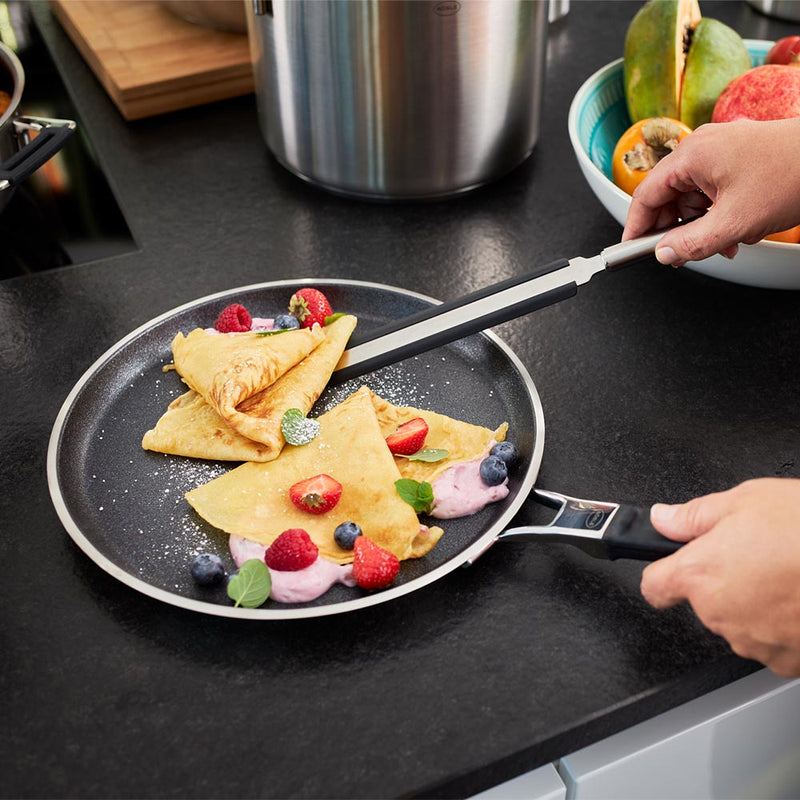Rösle Crepe and Pancake Turner and Lifter - Silicone
