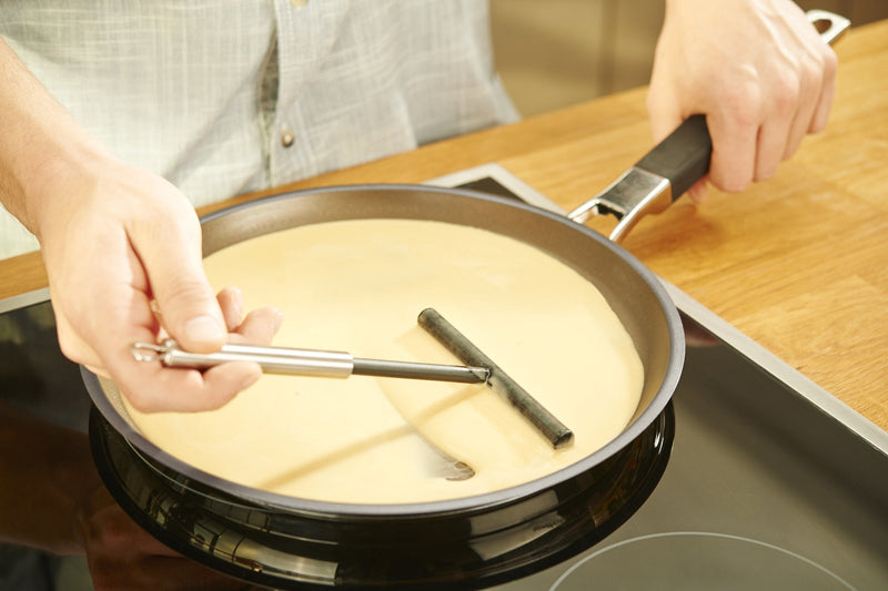 Rösle Crepe and Pancake Batter Spreader - Silicone